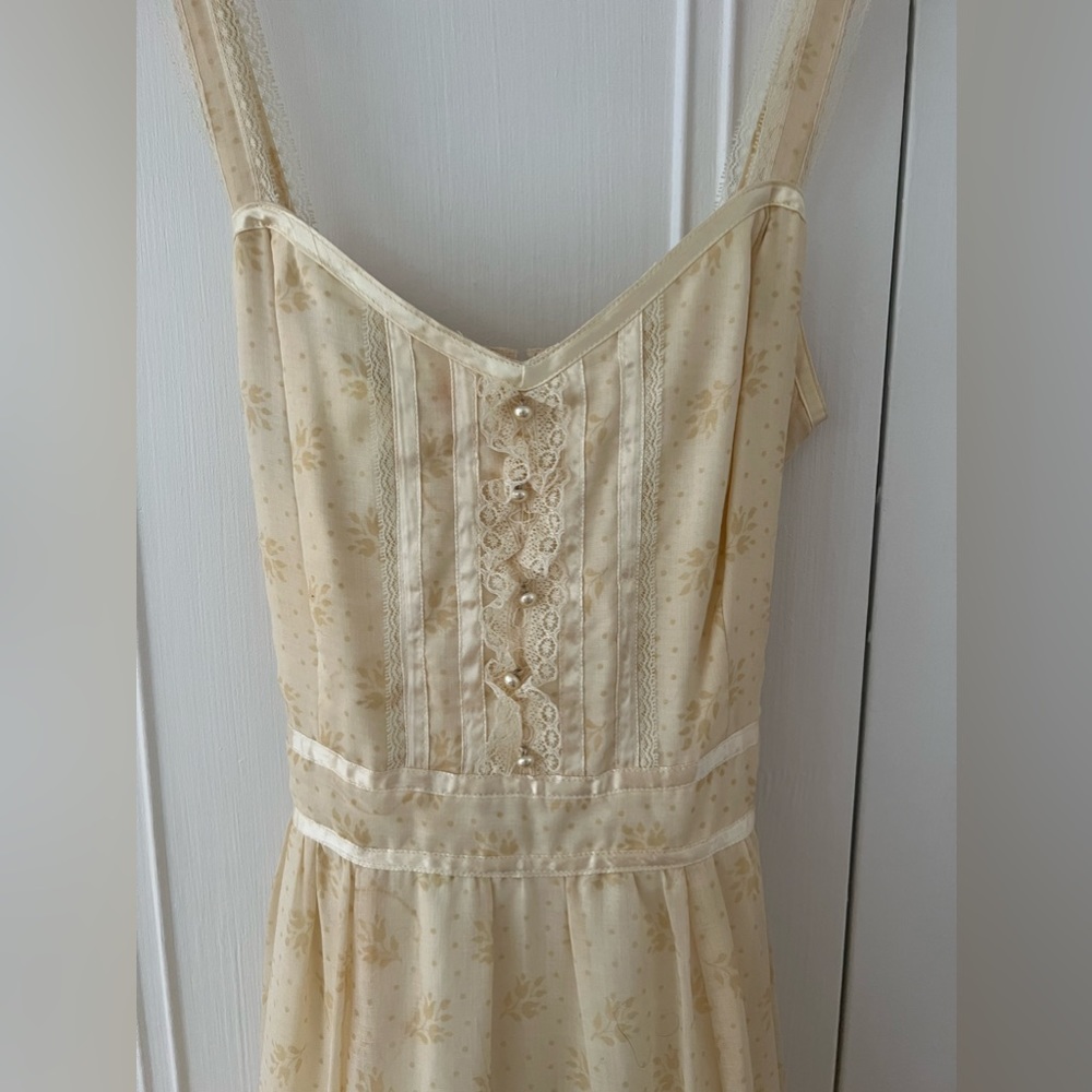 Vintage Ivory Gunne Sax dress